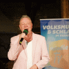 ... Moment bitte